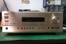 ONKYO  TX-SR600